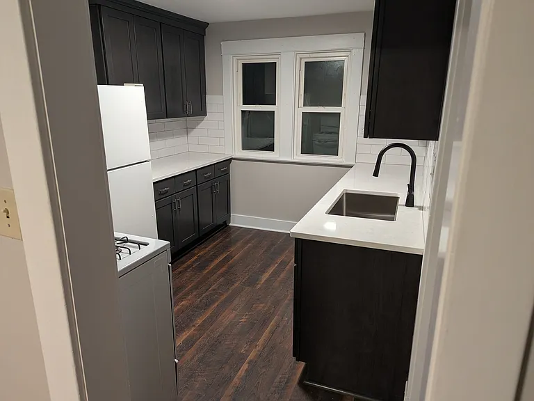 174 Ramsdell Ave — Photo 1