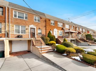 6117 69th Ln, Middle Village, NY 11379