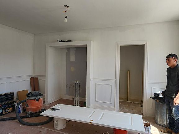 3rd image of 4427 N Seeley Ave APT 311