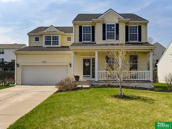2nd image of 2314 S River Rock Dr