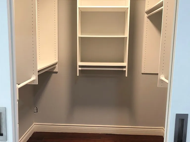 1442 Chamboard Ln — Photo 13