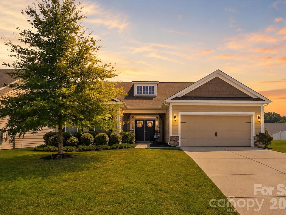 1st image of 294 Robinwood Ln