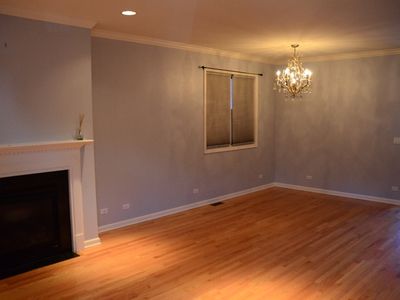 4209 S Ellis Ave, Chicago, IL, 60653
