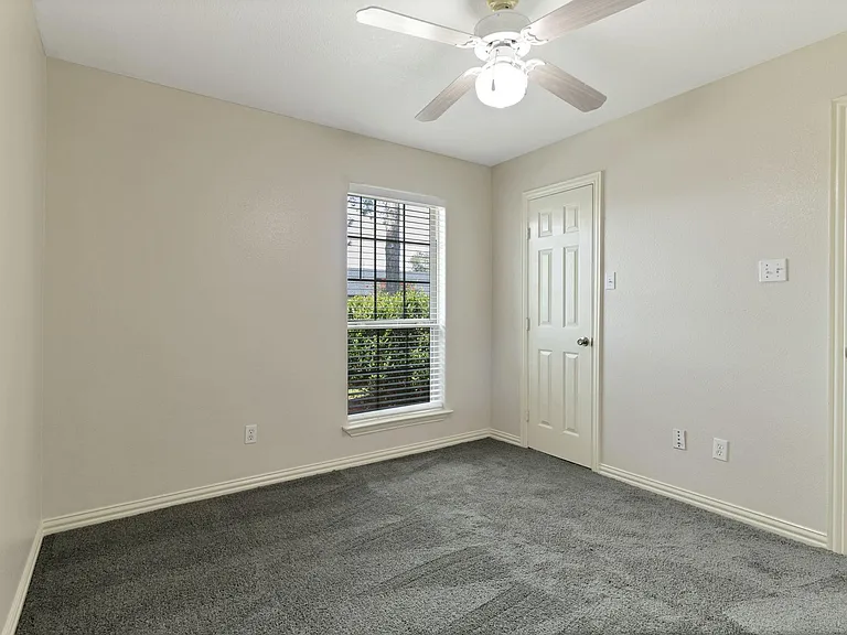 17131 Quail Park Dr — Photo 10