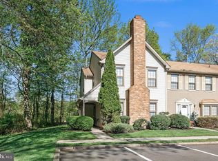 25 Tynemouth Ct, Robbinsville, NJ 08691
