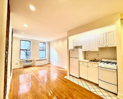 Rented by J & L Holding Corporation | media 11