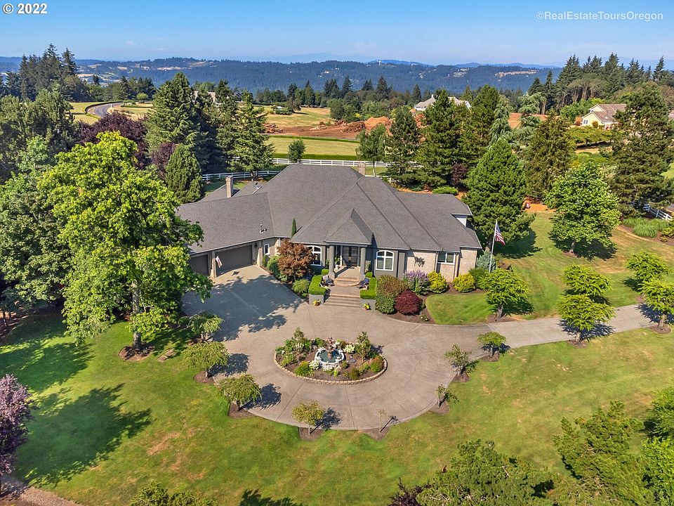 1st image of 23737 Stafford Hill Dr