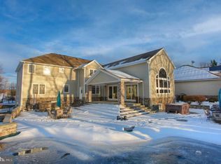 9 Beverly Ct, Carlisle, PA 17015