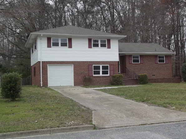 505 Catalpa Dr, Newport News, VA 23601
