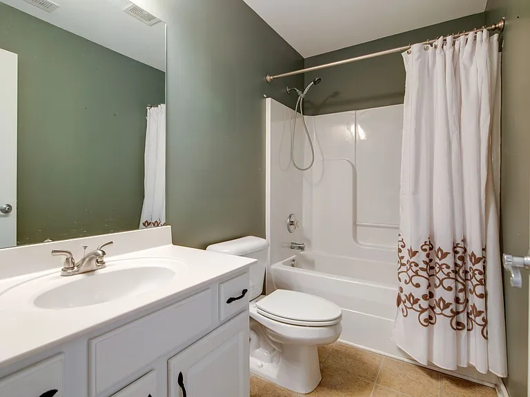 7802 Kemberton Dr W — Photo 19