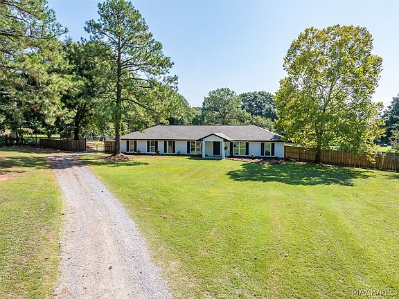 3rd image of 3054 Redland Rd