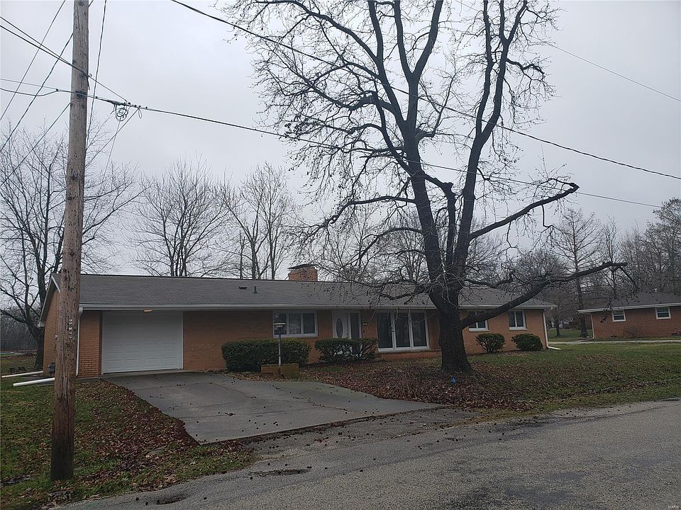 1st image of 12 Hilltop Dr