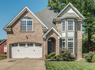 211 Grand Oak Blvd, Shepherdsville, KY 40165