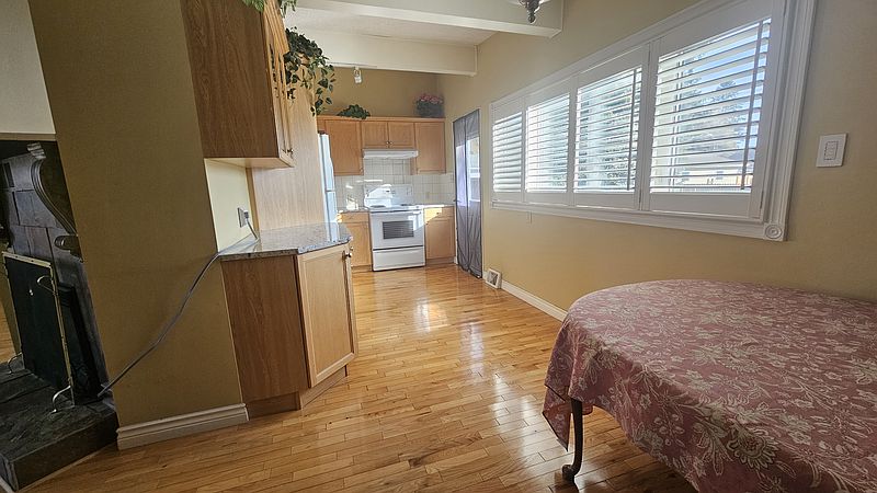 Calgary House for rent - 4 Bedrooms — photo 5
