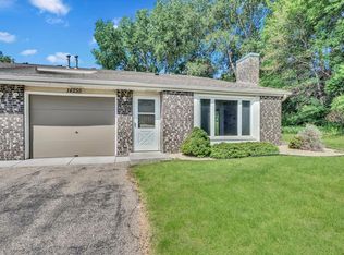 14255 Hemlock Ct N, Apple Valley, MN 55124