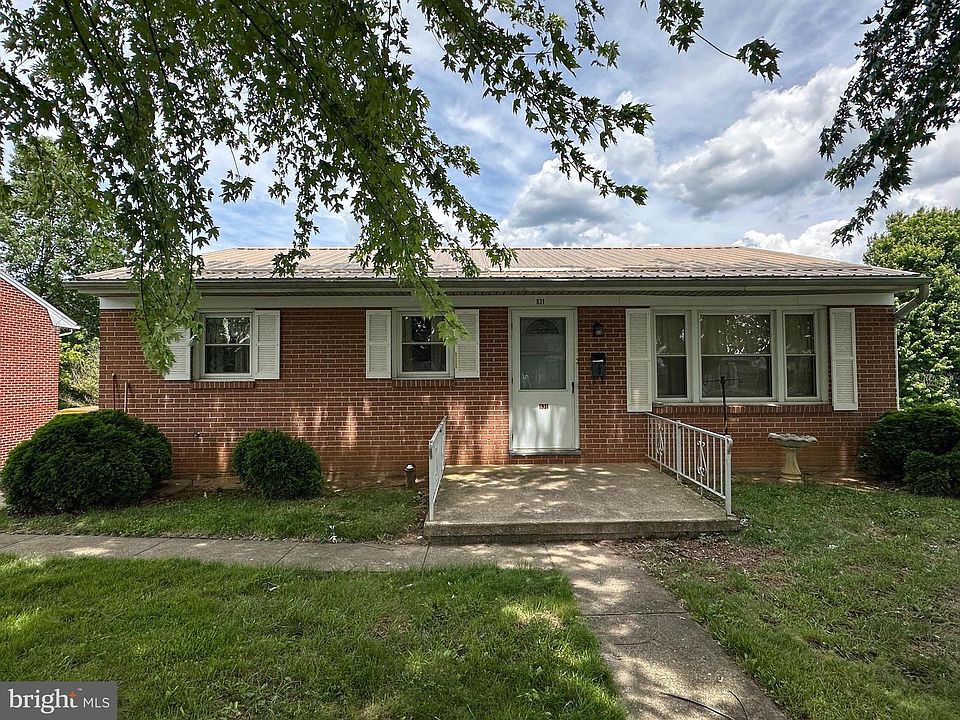 1st image of 831 Fairview Ave