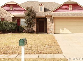 14494 S Poplar St, Glenpool, OK 74033