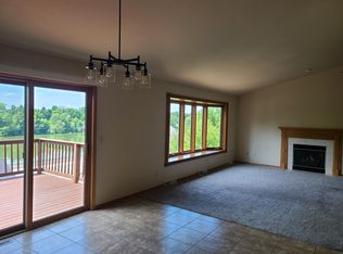 280 Highland St, Wrightstown, WI 54180