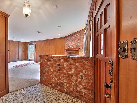 4th image of 67 Blush Hill Dr