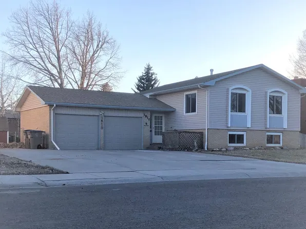 1810 Symons St, Laramie, WY 82070