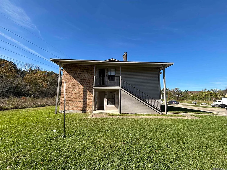 1654 Clear Lake Ave #A — Photo 11