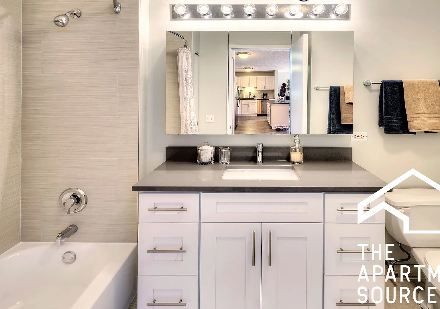 1 bed, $3,049 — Photo 3