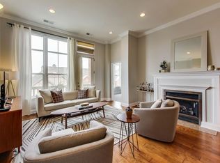 1781 Tudor Ln UNIT 308, Northbrook, IL 60062