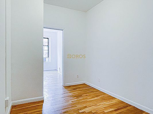 4th image of 273 E 3rd St APT 4E