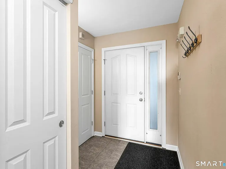 3250 Fairfield Ave #300 — Photo 3