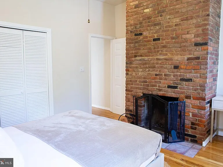 Front bedroom
