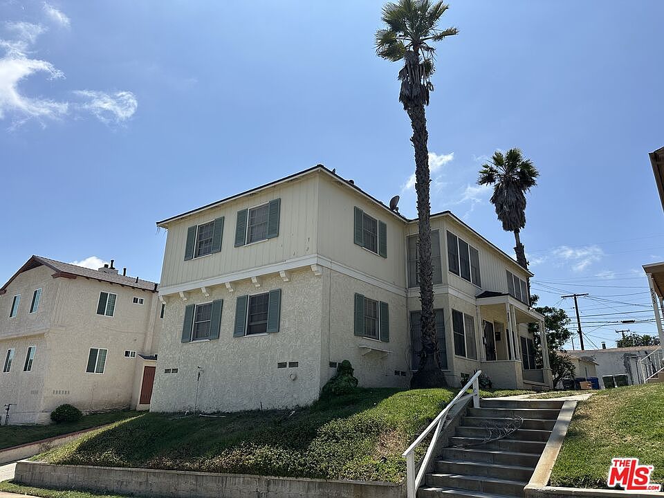 1st image of 8257 Crenshaw Dr