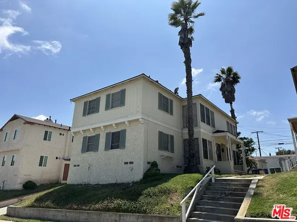 8257 Crenshaw Dr, Inglewood, CA 90305