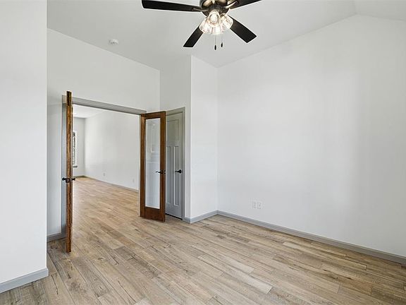 5th image of 2416 Black Jack Ct