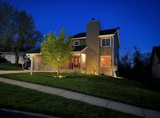 1517 Hidden Hollow Ln NW, Cedar Rapids, IA 52405