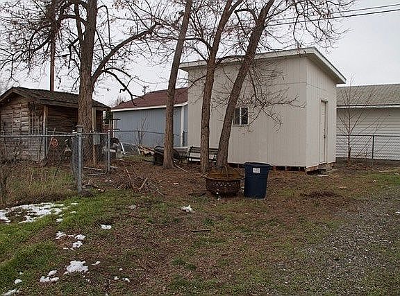 4th image of 1507 Mahan Ave
