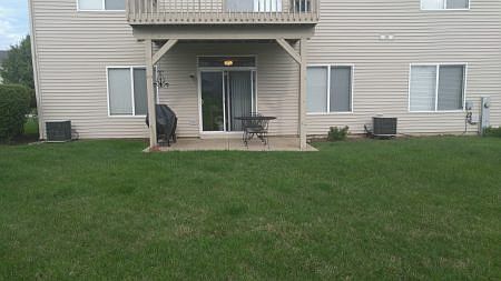 3rd image of 1612 Fieldstone Dr N