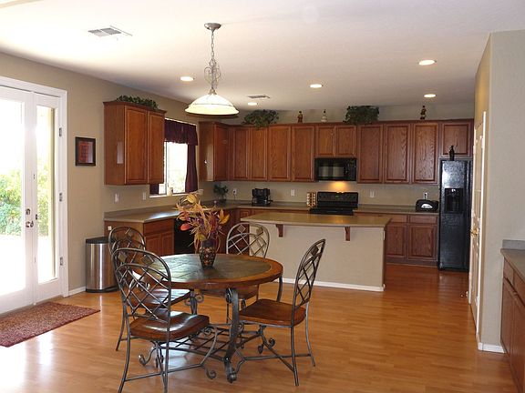 Large Kitchen