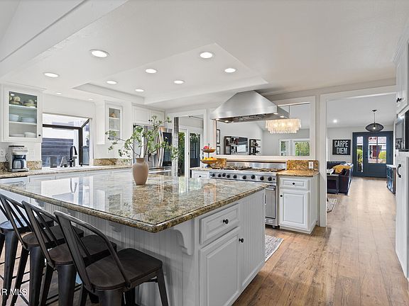 3rd image of 922 Fawnglen Pl
