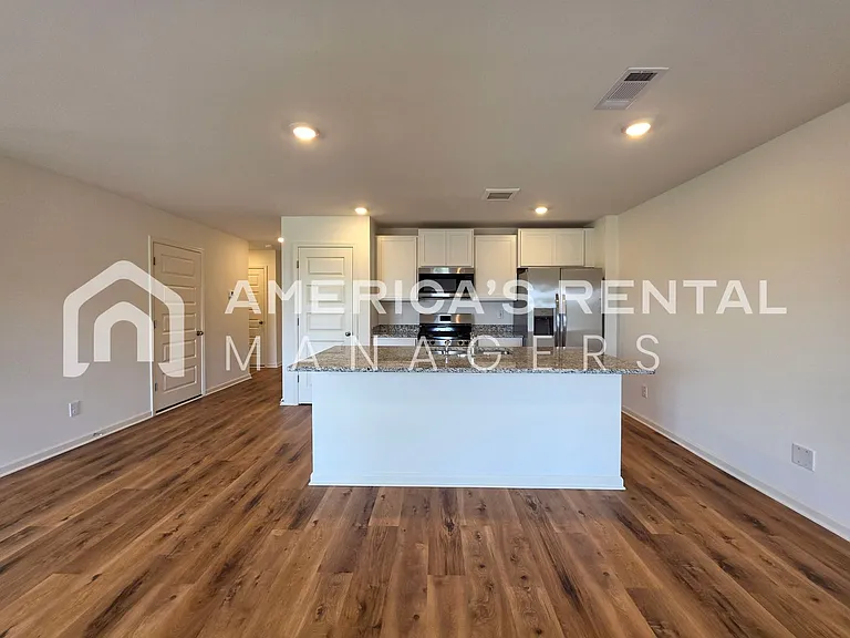 9314 Parkway Gardens Loop — Photo 40