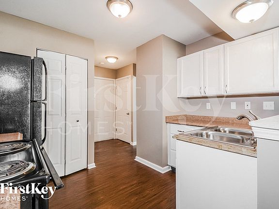 5th image of 2711 Liberty Landing Ct