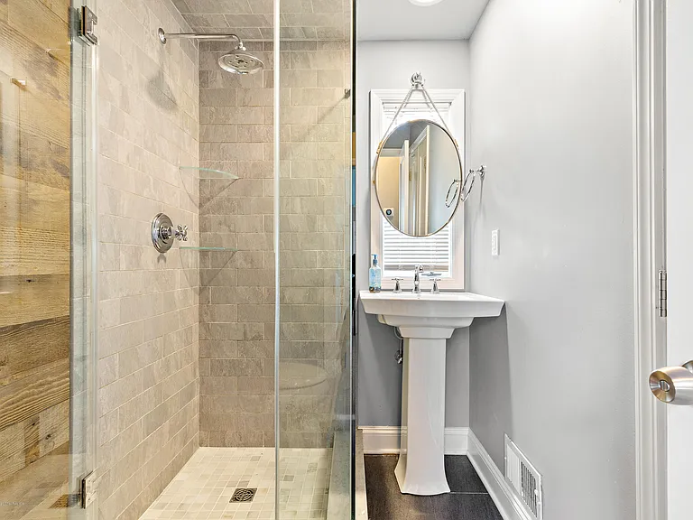 344 Euclid Ave — Photo 13