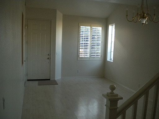 5th image of 13502 Evergreen St