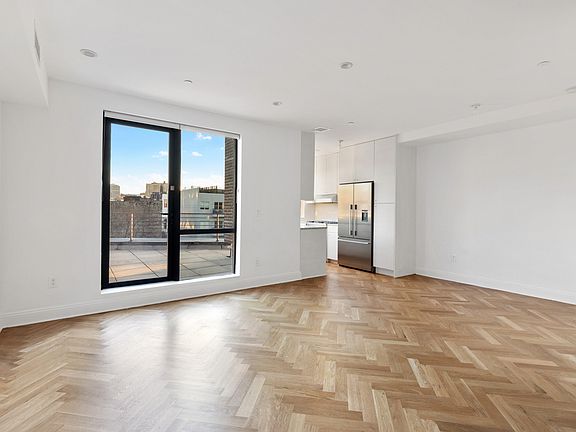 2nd image of 737 Bergen St APT 5A