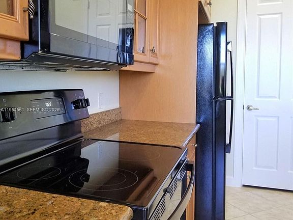 3rd image of 8255 NW 128th Ln #19-C