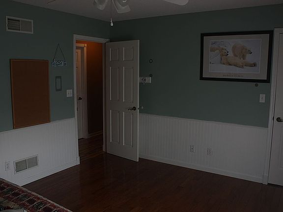 5th image of 2261 E 20th Rd