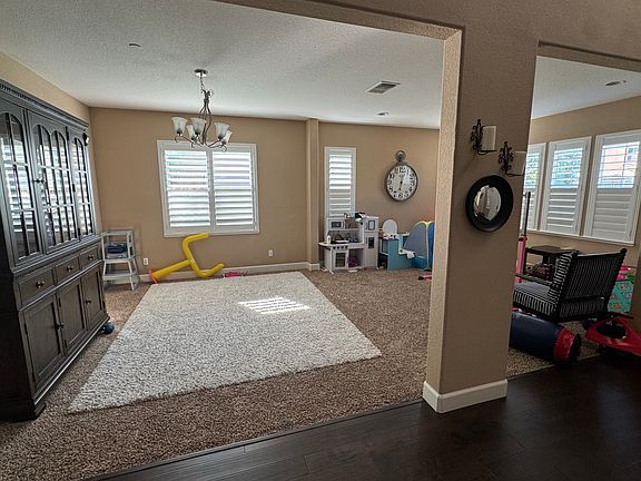 4th image of 5675 Saratoga Cir