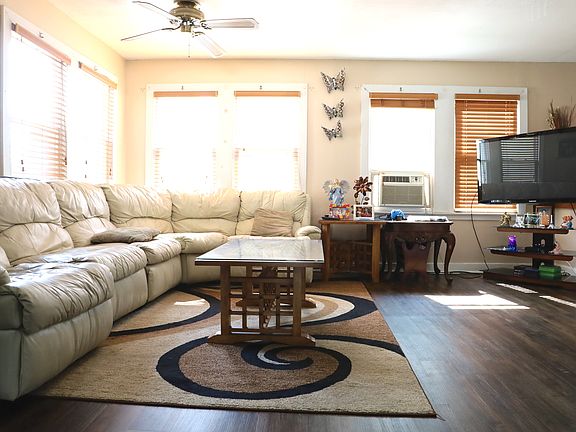 3rd image of 33743 N 2nd St