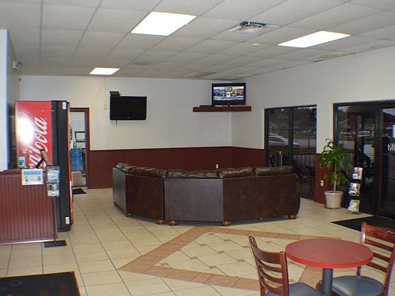 3rd image of 5126 Us Highway 98 N