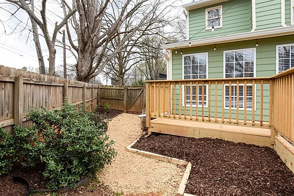 2580 Old Roswell Rd SE #A — Photo 1