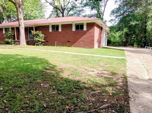 516 Oxford St, Camden, AR 71701